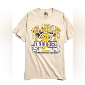 Ultra Game Los Angeles Lakers by Urban Outfitters tee size large